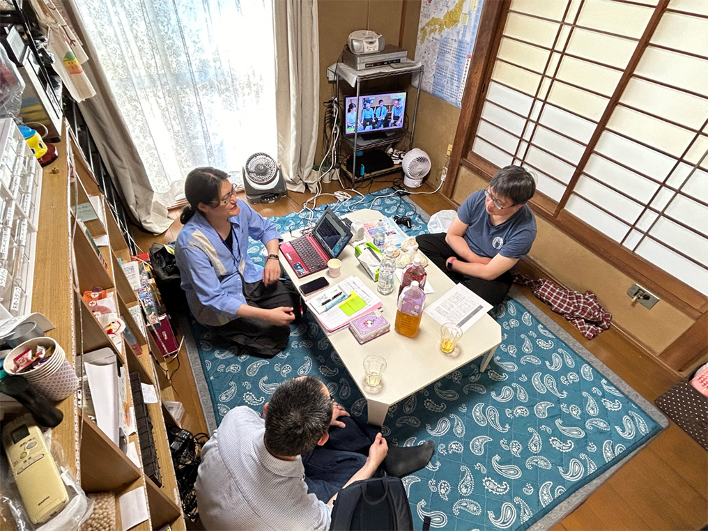 居場所カフェコモリナ